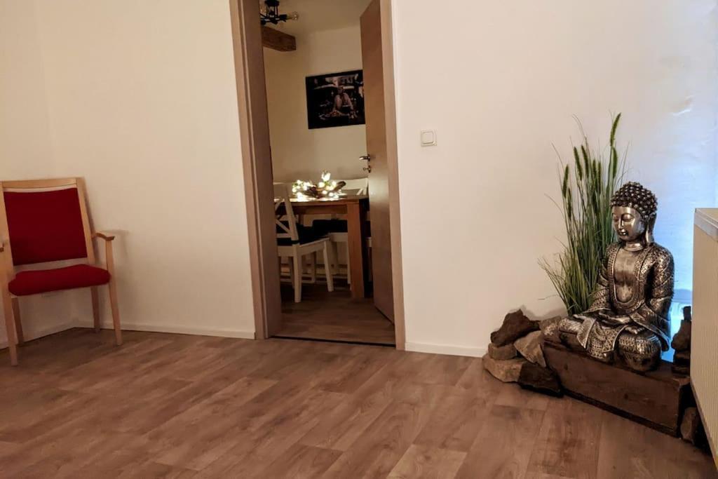 Fewo Im Lehm-Fachwerkhaus Erfurt Mit 3 Einzelnen Schlafzimmern Je Mit Tv Экстерьер фото